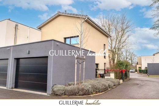 Maison de luxe à Écully, Rhône