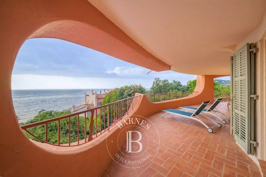 Piso / Apartamento en Théoule-sur-Mer, Alpes Marítimos