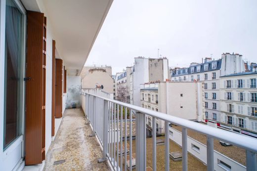 Apartment in Monceau, Courcelles, Ternes, Paris