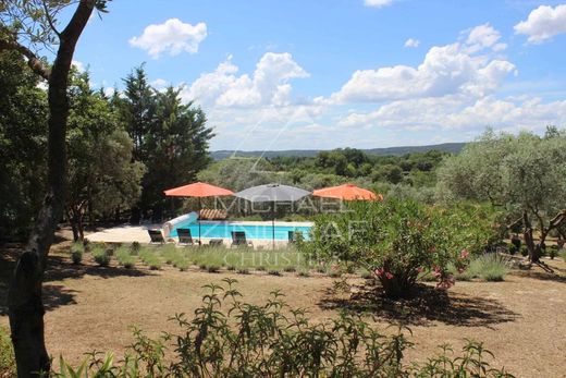 Luxury home in Gordes, Vaucluse