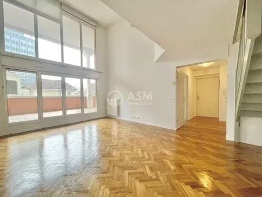 Piso / Apartamento en Courbevoie, Altos de Sena