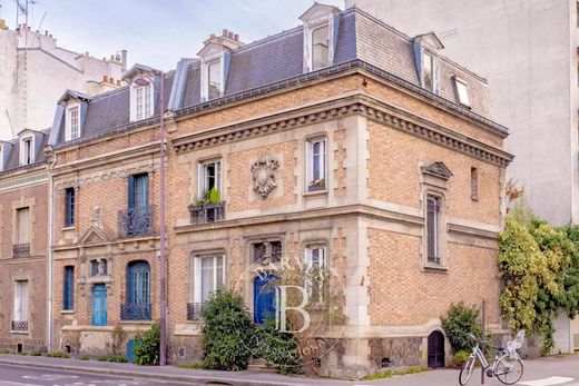Luxury home in Montparnasse, Alésia, Montsouris, Paris