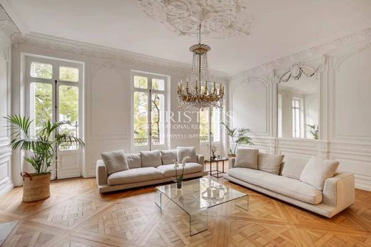 Apartment / Etagenwohnung in Bordeaux, Gironde