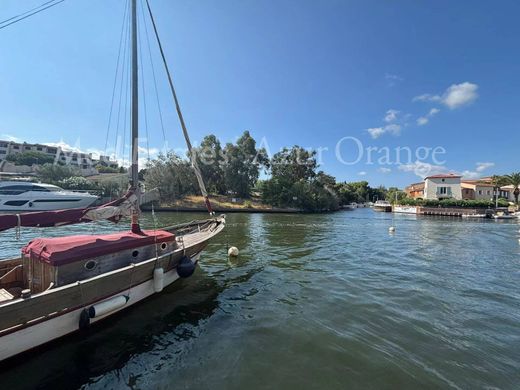 Квартира, Port Grimaud, Var