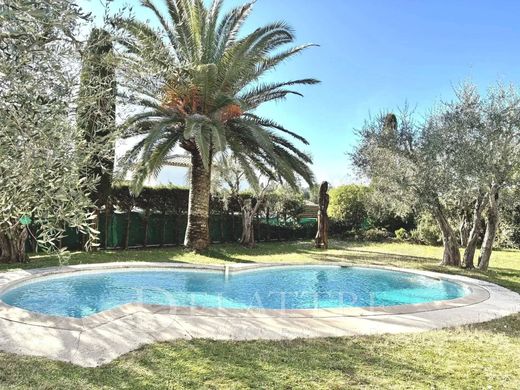 Villa in Valbonne, Alpes-Maritimes