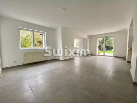 Πολυτελή κατοικία σε Ornex, Ain