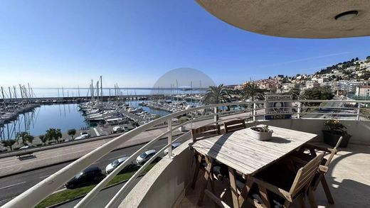 Apartment in Menton, Alpes-Maritimes