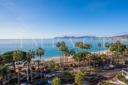 아파트 / 칸, Alpes-Maritimes