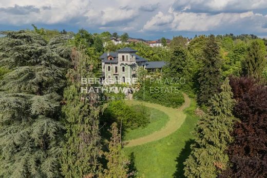 Villa in Varese, Provincia di Varese