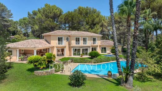 Luxe woning in Mougins, Alpes-Maritimes