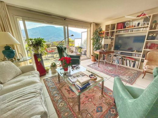 Apartment in Pallud, Savoy