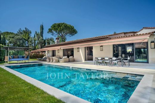 Luxury home in Mougins, Alpes-Maritimes