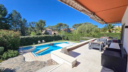 Willa w Saint-Raphaël, Var