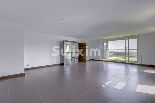 Apartment in Ferney-Voltaire, Ain