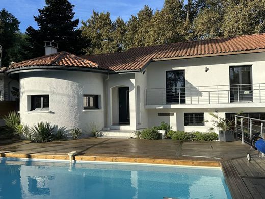 Luxus-Haus in Pyla sur Mer, Gironde