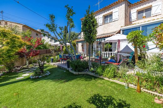 Casa di lusso a Cagnes-sur-Mer, Alpi Marittime