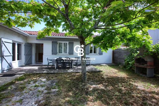 Πολυτελή κατοικία σε Andernos-les-Bains, Gironde