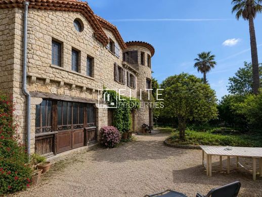 Luxus-Haus in Grasse, Alpes-Maritimes