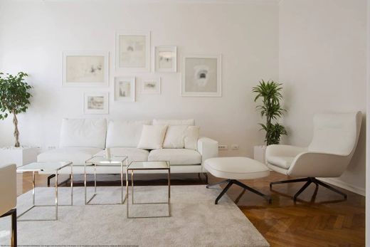 Apartment in Levallois-Perret, Hauts-de-Seine