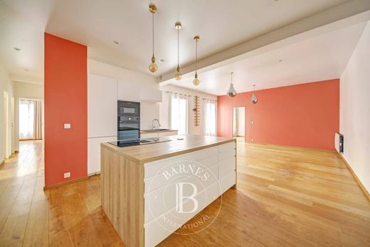 Apartment in Versailles, Yvelines