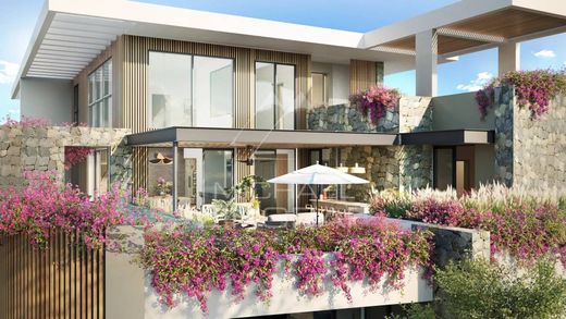 Penthouse in Balaclava