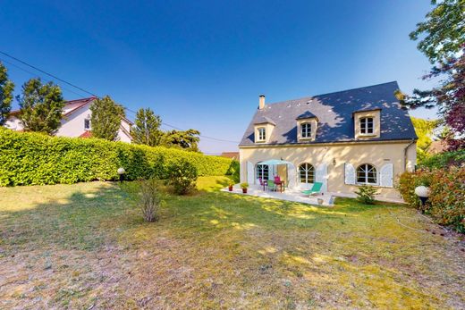 Casa di lusso a Andrésy, Yvelines