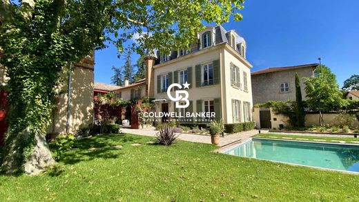 Maison de luxe à Charbonnières-les-Bains, Rhône