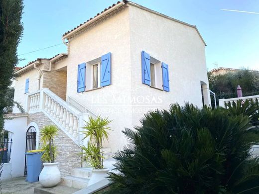 别墅  Saint-Raphaël, Var