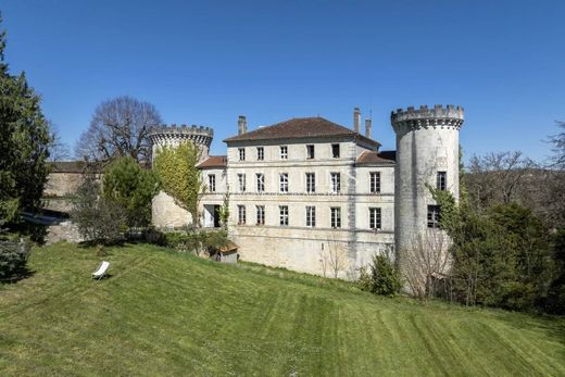 Castillo en Angulema, Charenta