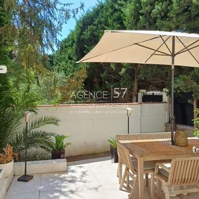 Apartment in Cannes, Alpes-Maritimes
