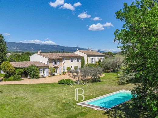 Luxury home in Lourmarin, Vaucluse