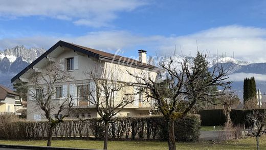 Luxury home in Saint-Jorioz, Haute-Savoie