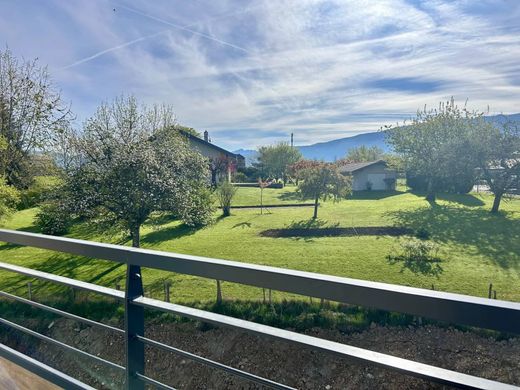 Apartment in Annecy, Haute-Savoie