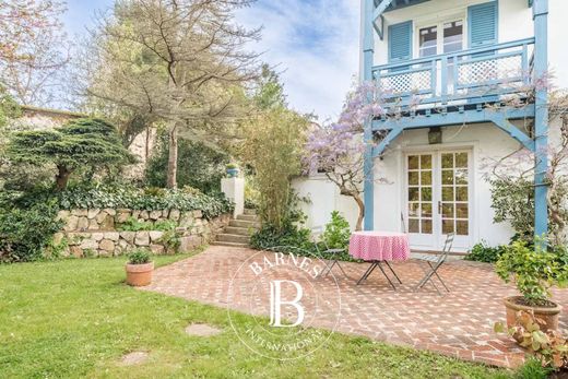 Luxury home in Marly-le-Roi, Yvelines