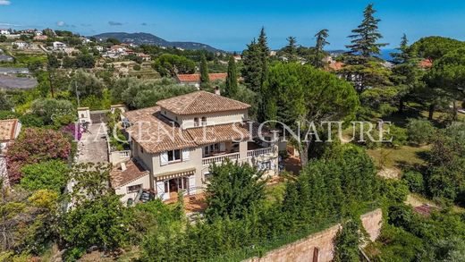 Luxus-Haus in Nizza, Alpes-Maritimes