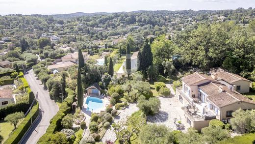 Luxus-Haus in Valbonne, Alpes-Maritimes