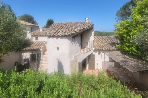 Villa in Mouans-Sartoux, Alpes-Maritimes