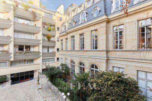 Apartament w Tour Eiffel, Invalides – Ecole Militaire, Saint-Thomas d’Aquin, Paris