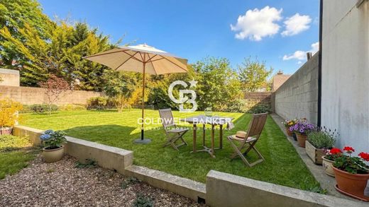 Apartment in Pantin, Seine-Saint-Denis
