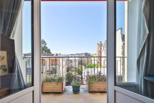 Apartment in Neuilly-sur-Seine, Hauts-de-Seine