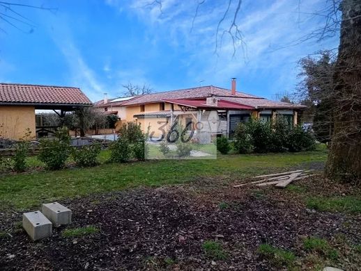 Casa de luxo - Montracol, Ain