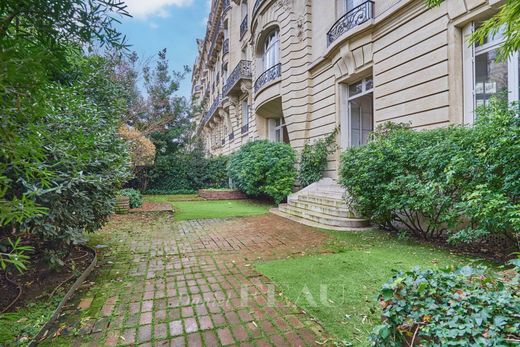 Apartment / Etagenwohnung in La Muette, Auteuil, Porte Dauphine, Paris