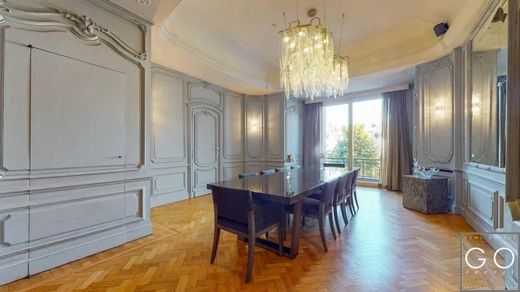 Luxe woning in Brussel (Elsene), Brussel