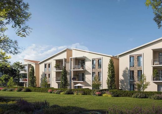 Apartment in Valbonne, Alpes-Maritimes