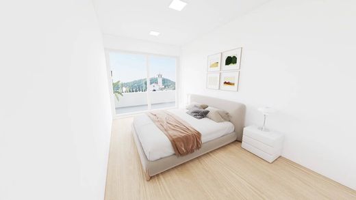 Apartment / Etagenwohnung in Sesimbra, Distrito de Setúbal