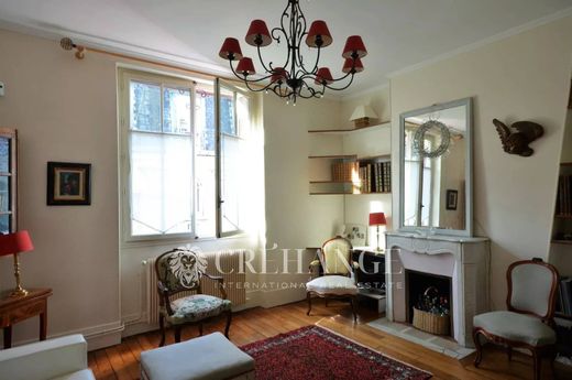 Apartment in Saint-Germain-en-Laye, Yvelines