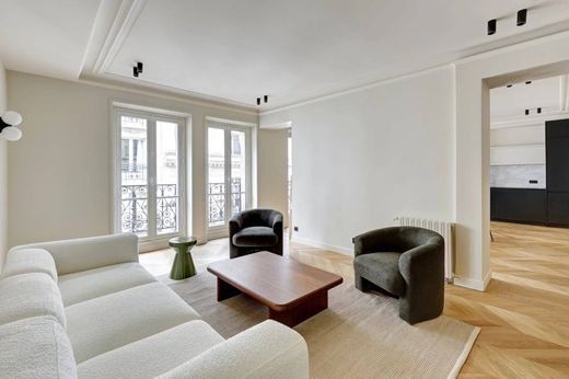 Apartment / Etagenwohnung in Champs-Elysées, Madeleine, Triangle d’or, Paris