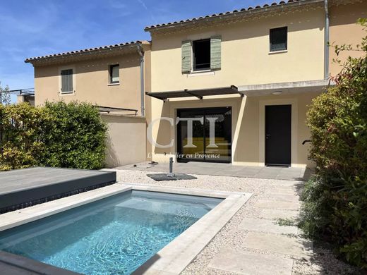 Luxury home in Gigondas, Vaucluse