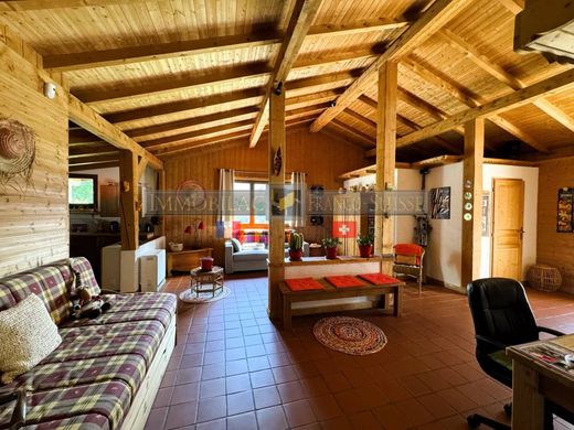 Luxe woning in Scionzier, Haute-Savoie
