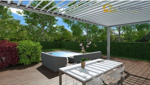 Luxury home in Eyguières, Bouches-du-Rhône